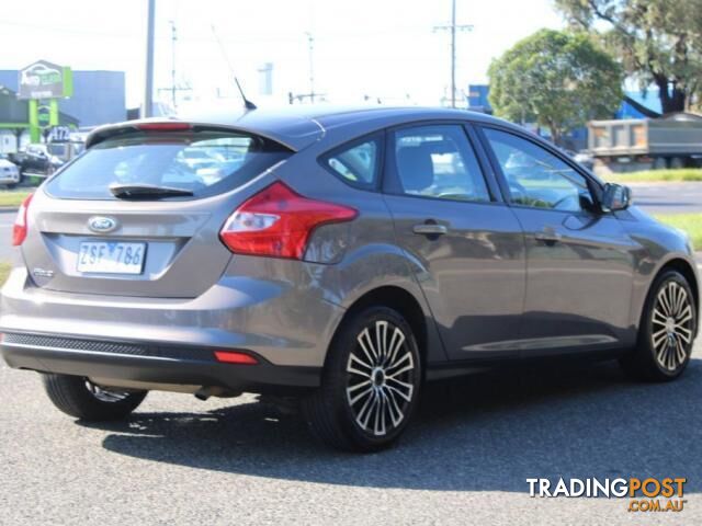 2013 FORD FOCUS AMBIENTE LW MK2 HATCH - photo 4 of 21