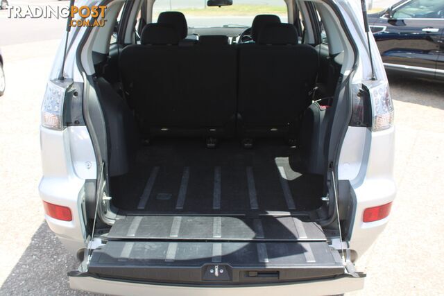 2011 MITSUBISHI OUTLANDER ZH  WAGON