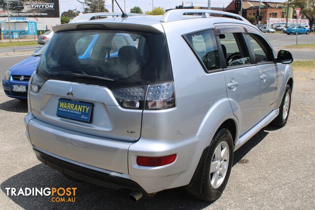 2011 MITSUBISHI OUTLANDER ZH  WAGON