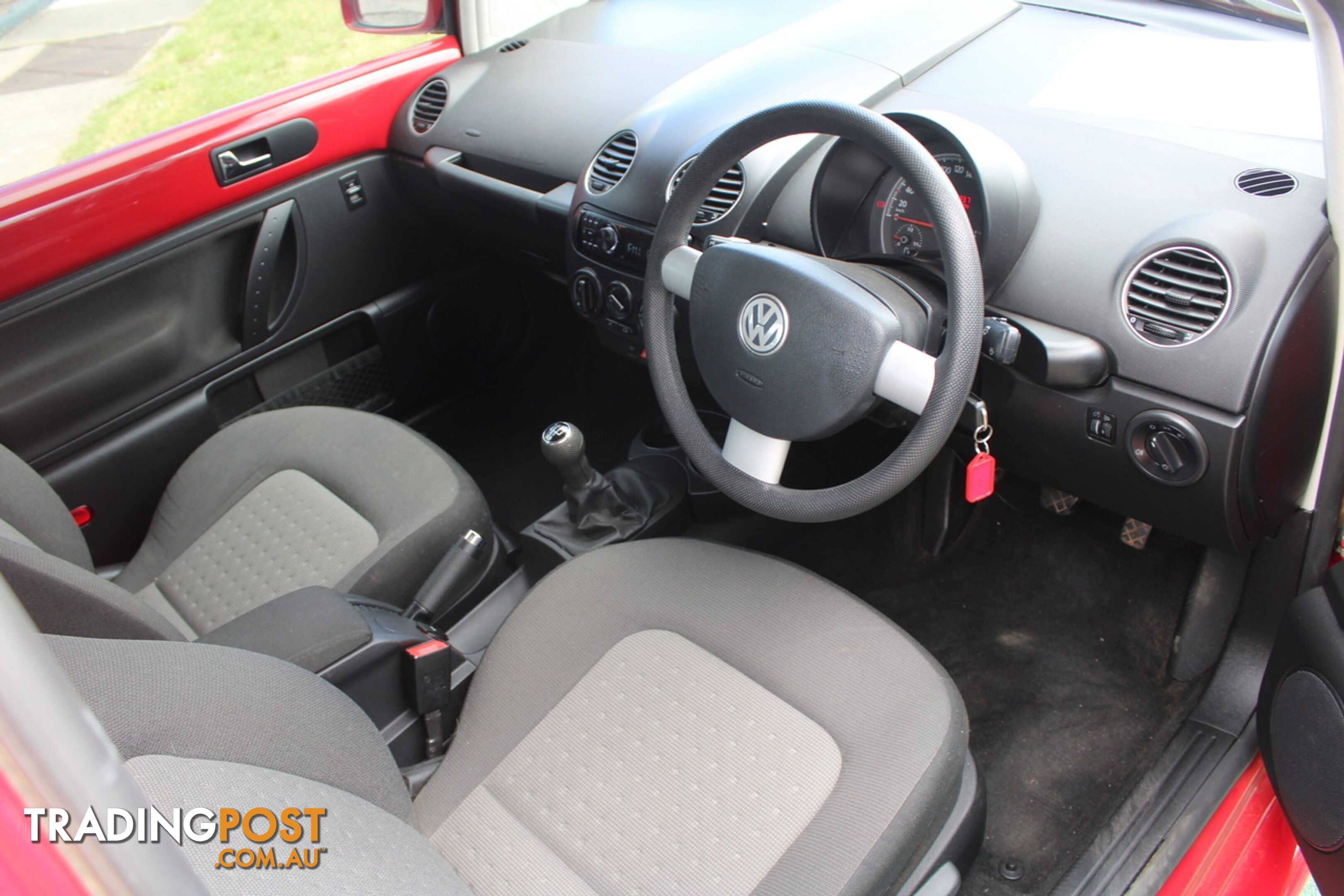 2009 VOLKSWAGEN BEETLE 9C  LIFTBACK