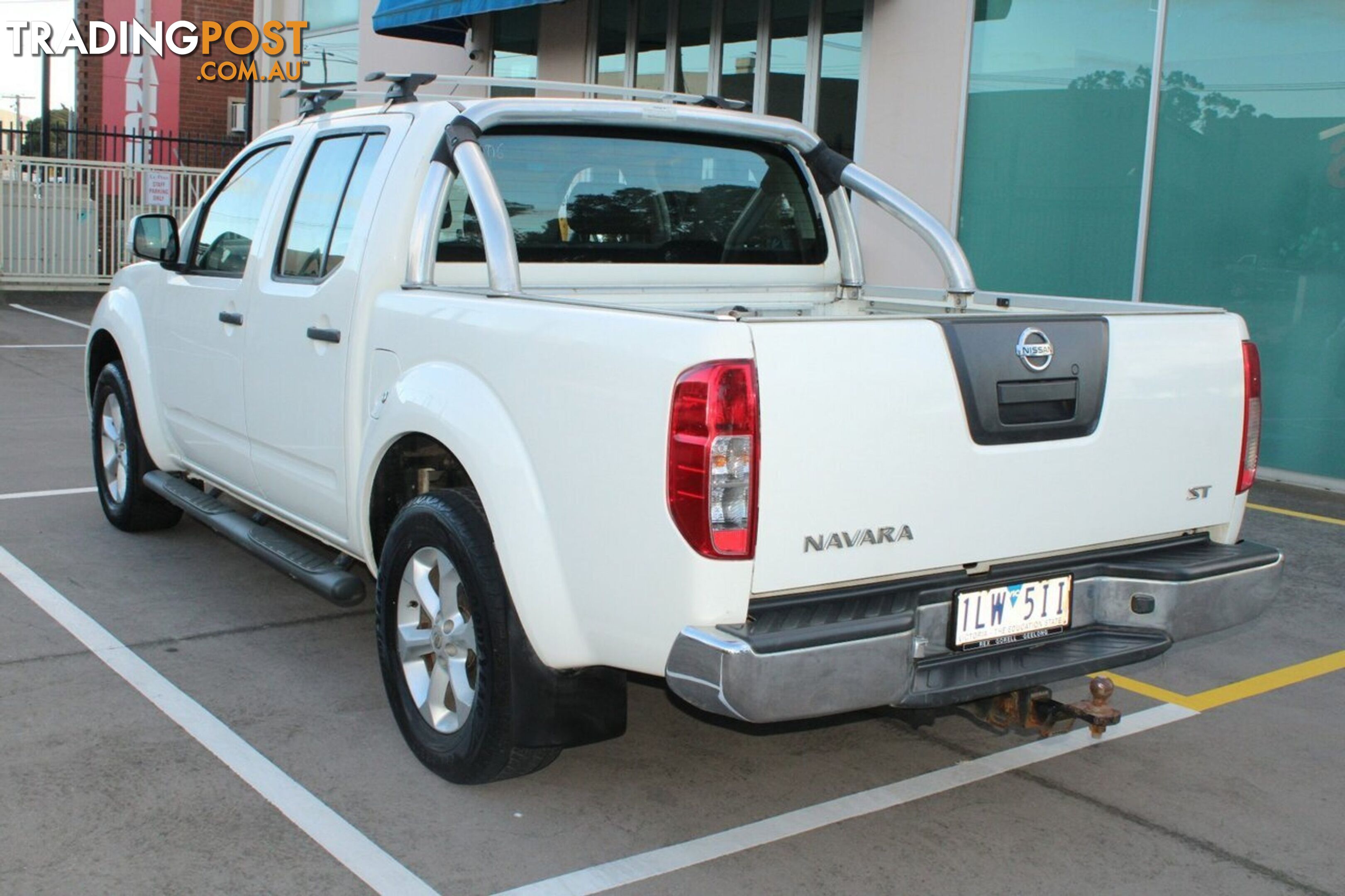 2013 NISSAN NAVARA D40  DUAL CAB PICK-UP