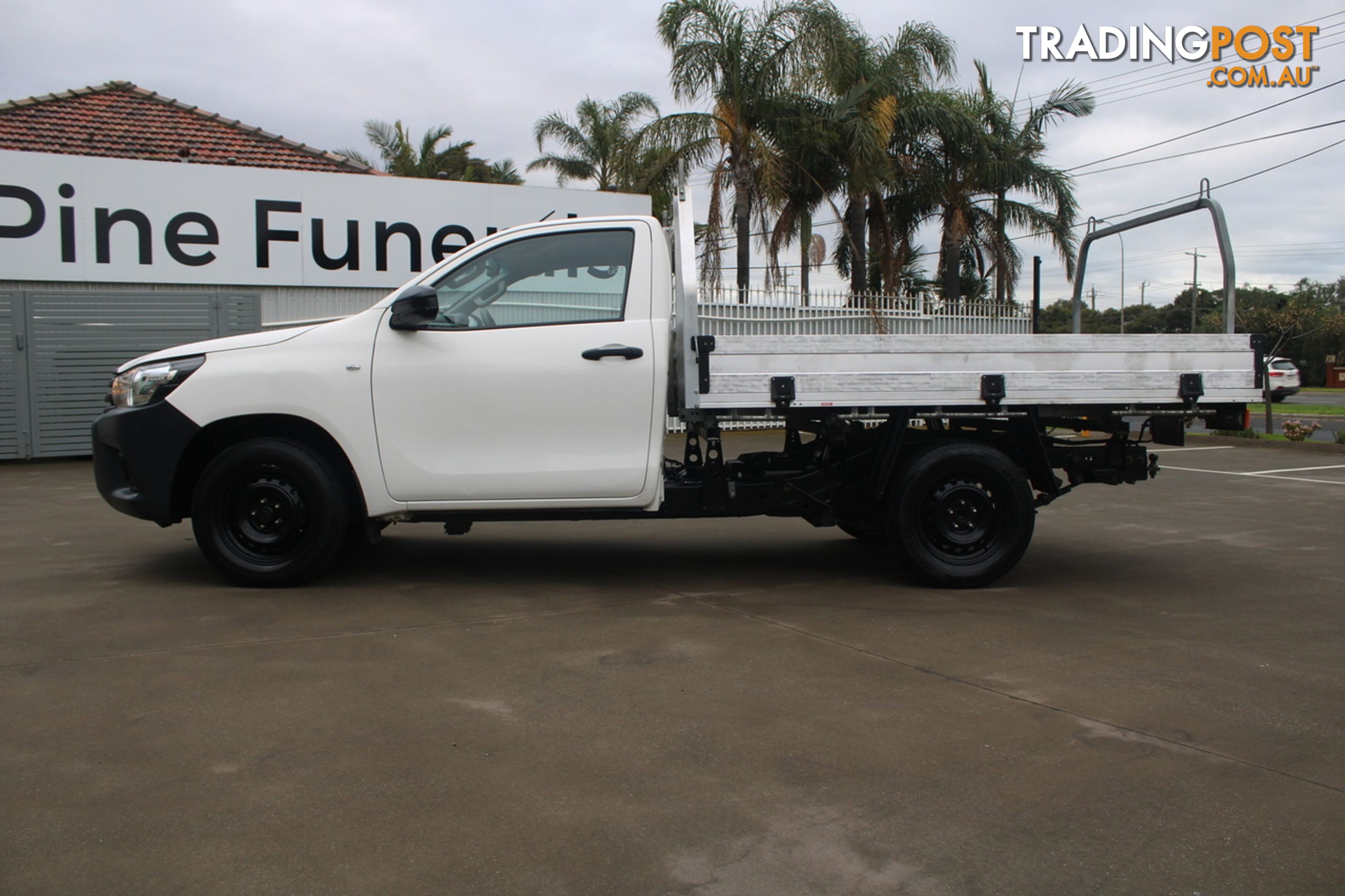 2016 TOYOTA HILUX GUN123R  CAB CHASSIS