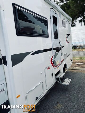2021 Winnebago Cottesloe - photo 3 of 58
