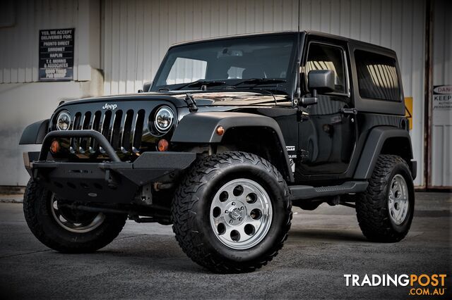 2013 jeep wrangler  SUV - photo 4 of 13