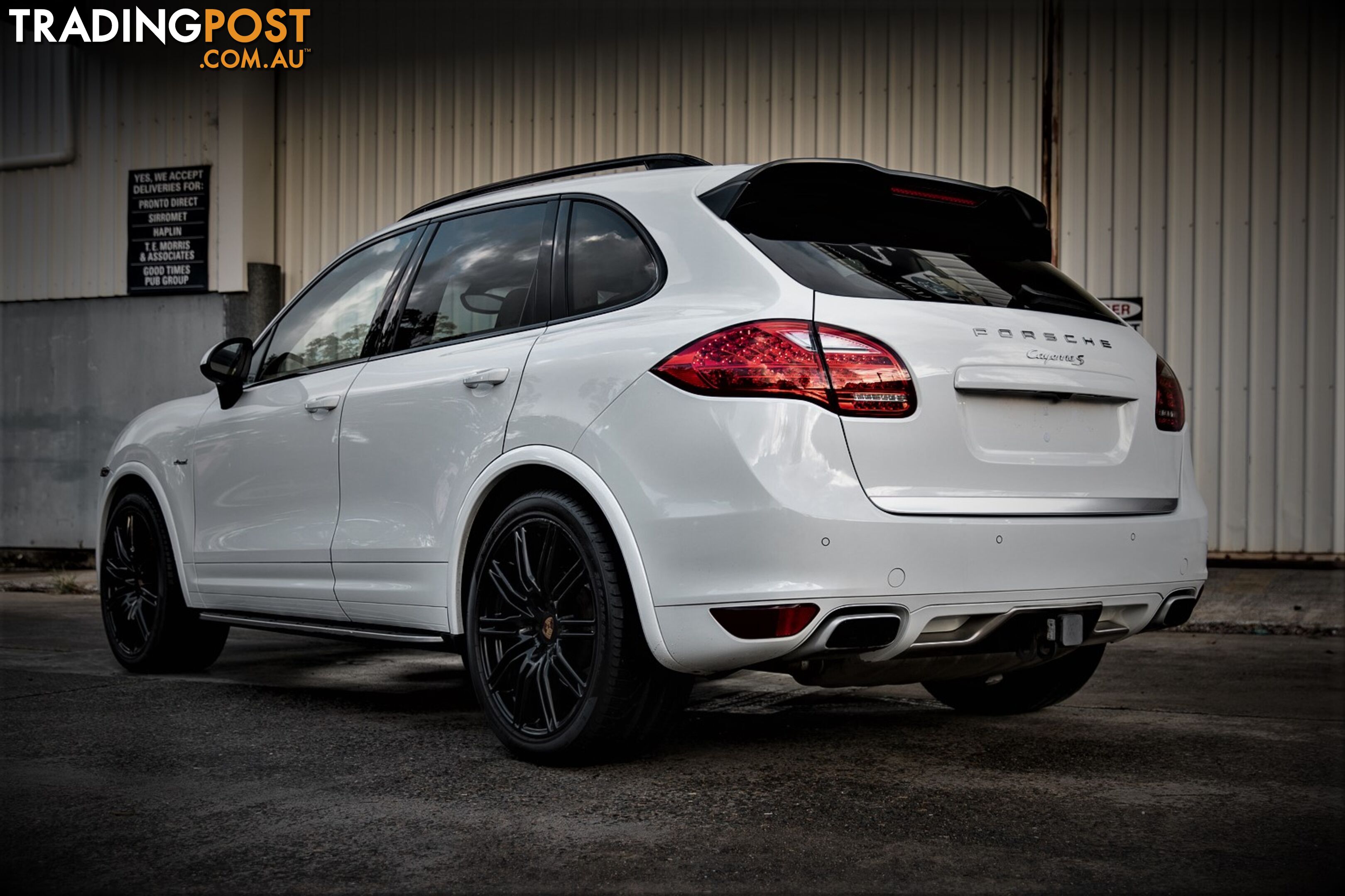 2014 PORSCHE CAYENNE Automatic SUV