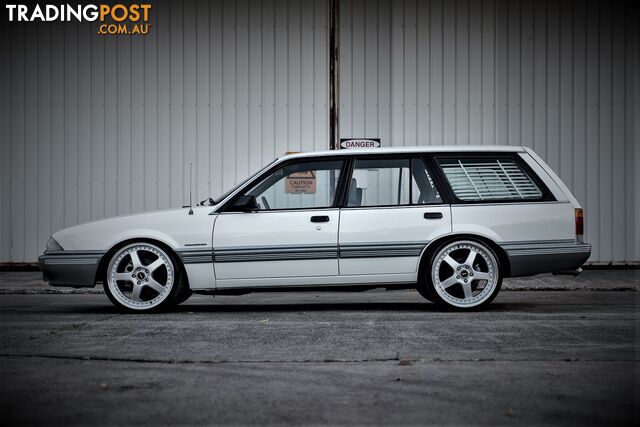 1988 Holden VL Automatic Wagon - photo 4 of 13