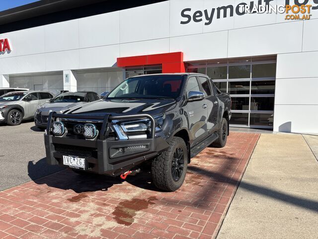 2022 TOYOTA HILUX 4X4 SR5 2.8L T DIESEL MANUAL DOUBLE CAB DUAL CAB