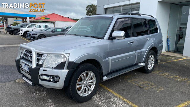 2016 MITSUBISHI PAJERO GLS LWB (4X4) 4D WAGON - photo 3 of 13