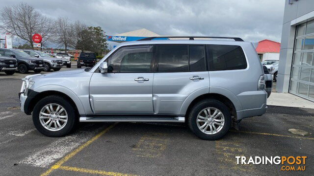 2016 MITSUBISHI PAJERO GLS LWB (4X4) 4D WAGON - photo 4 of 13