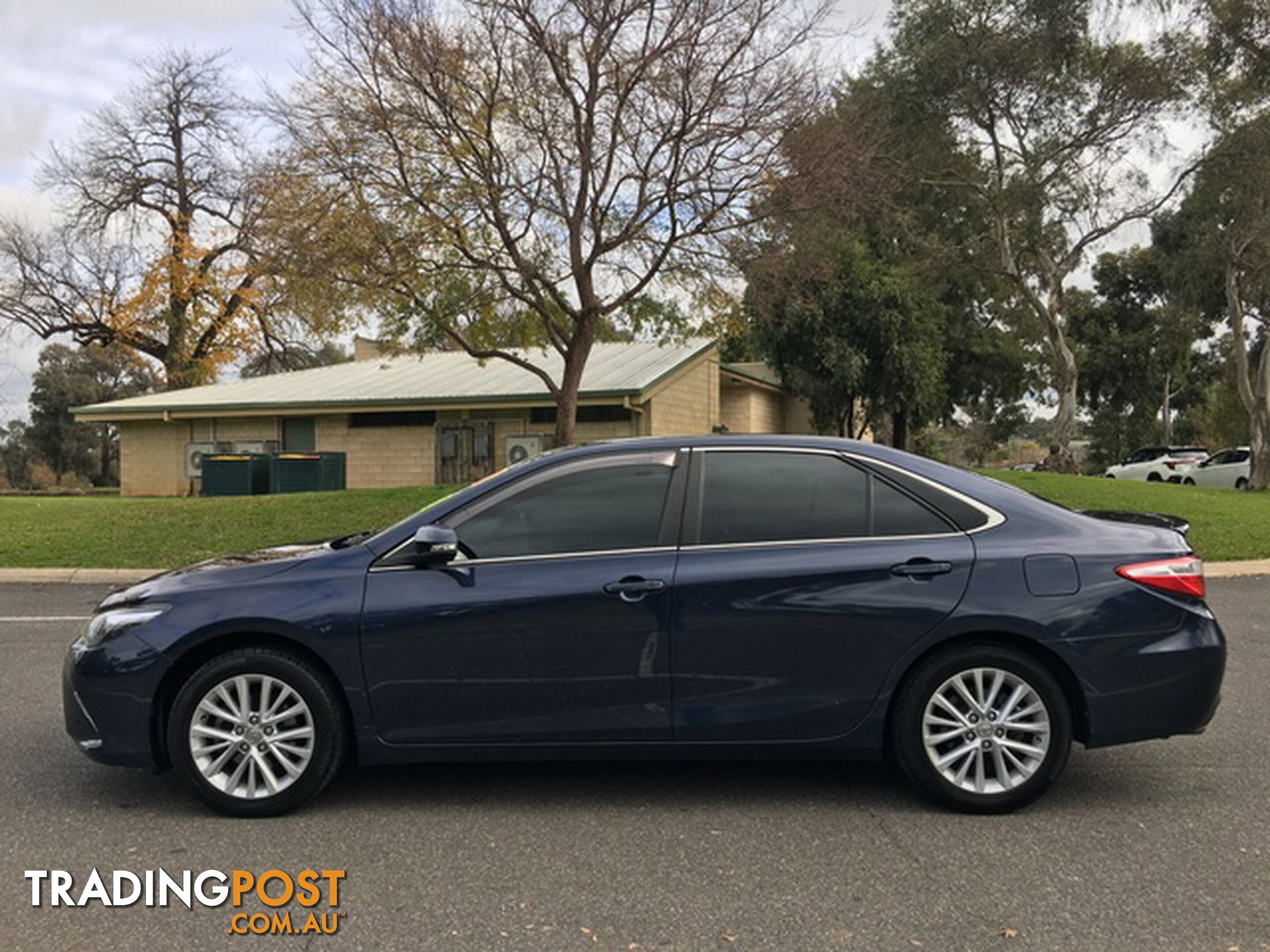 2015 TOYOTA CAMRY ATARA SL  4D SEDAN