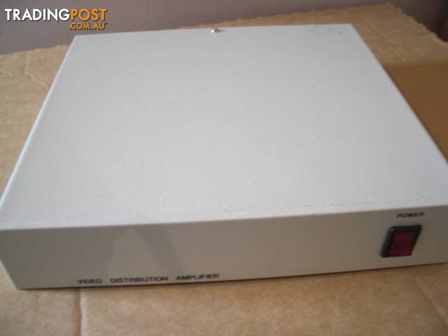 VIDEO DISTRIBUTION AMPLIFIER PICKUP OR POSTAGE 12.99 - photo 4 of 4