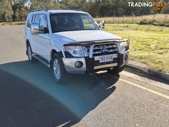 2014 Mitsubishi Pajero VR-X Wagon Automatic