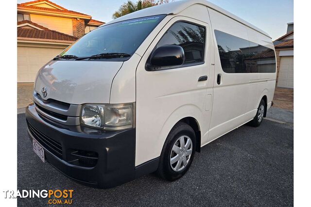 2010 TOYOTA HIACE COMMUTER KDH223R BUS