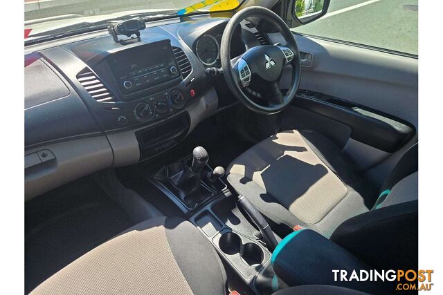 2015 MITSUBISHI TRITON GLX MQ CAB CHASSIS - photo 2 of 19