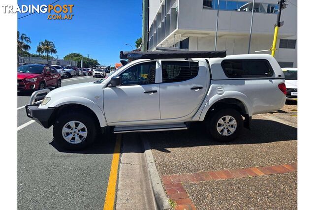 2015 MITSUBISHI TRITON GLX MQ CAB CHASSIS - photo 3 of 19