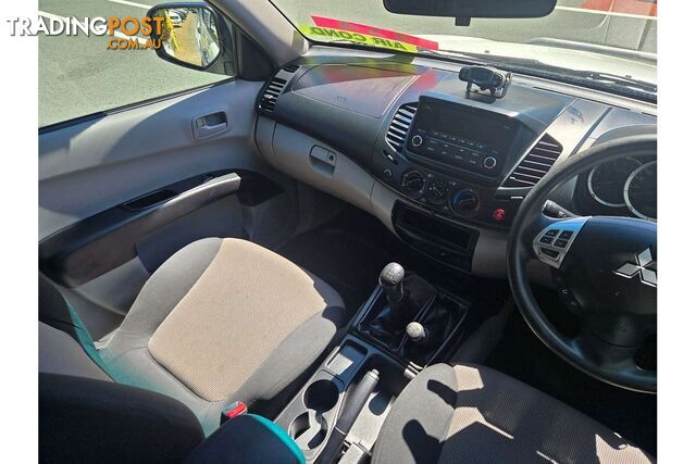 2015 MITSUBISHI TRITON GLX MQ CAB CHASSIS - photo 4 of 19