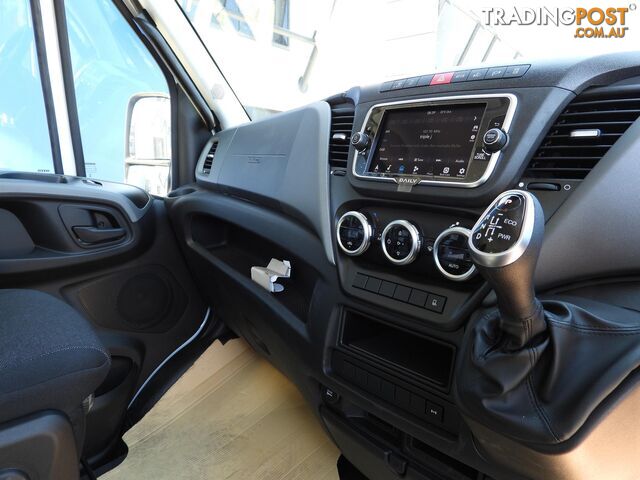 2023 Iveco Daily 70C18 - photo 2 of 25