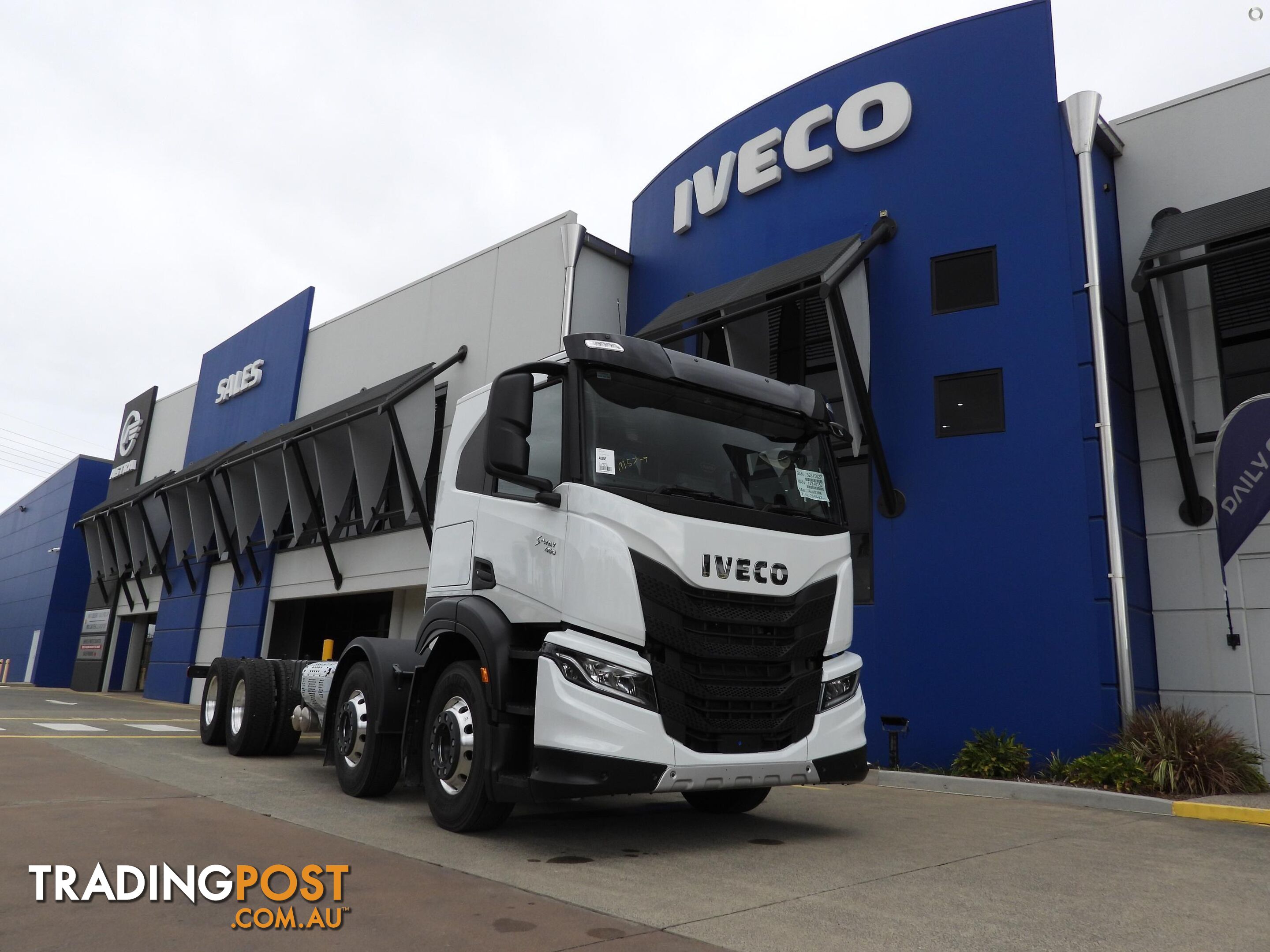 2023 Iveco S-Way AT460