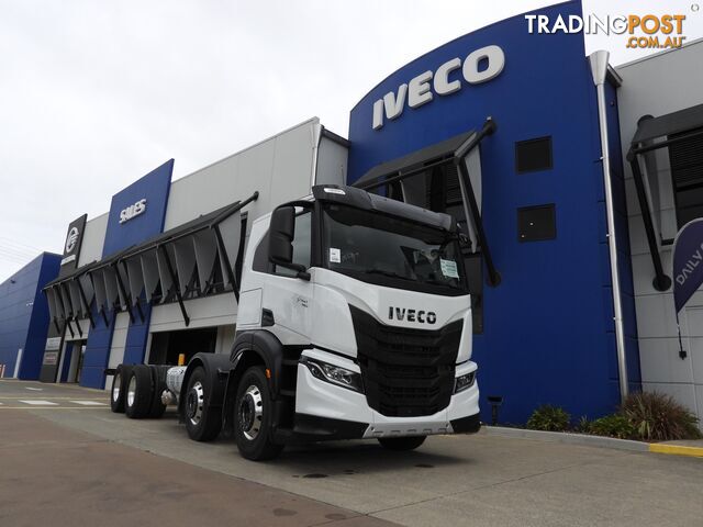 2023 Iveco S-Way AT460