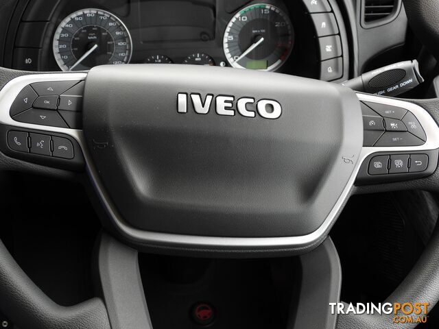 2023 Iveco S-Way AT460