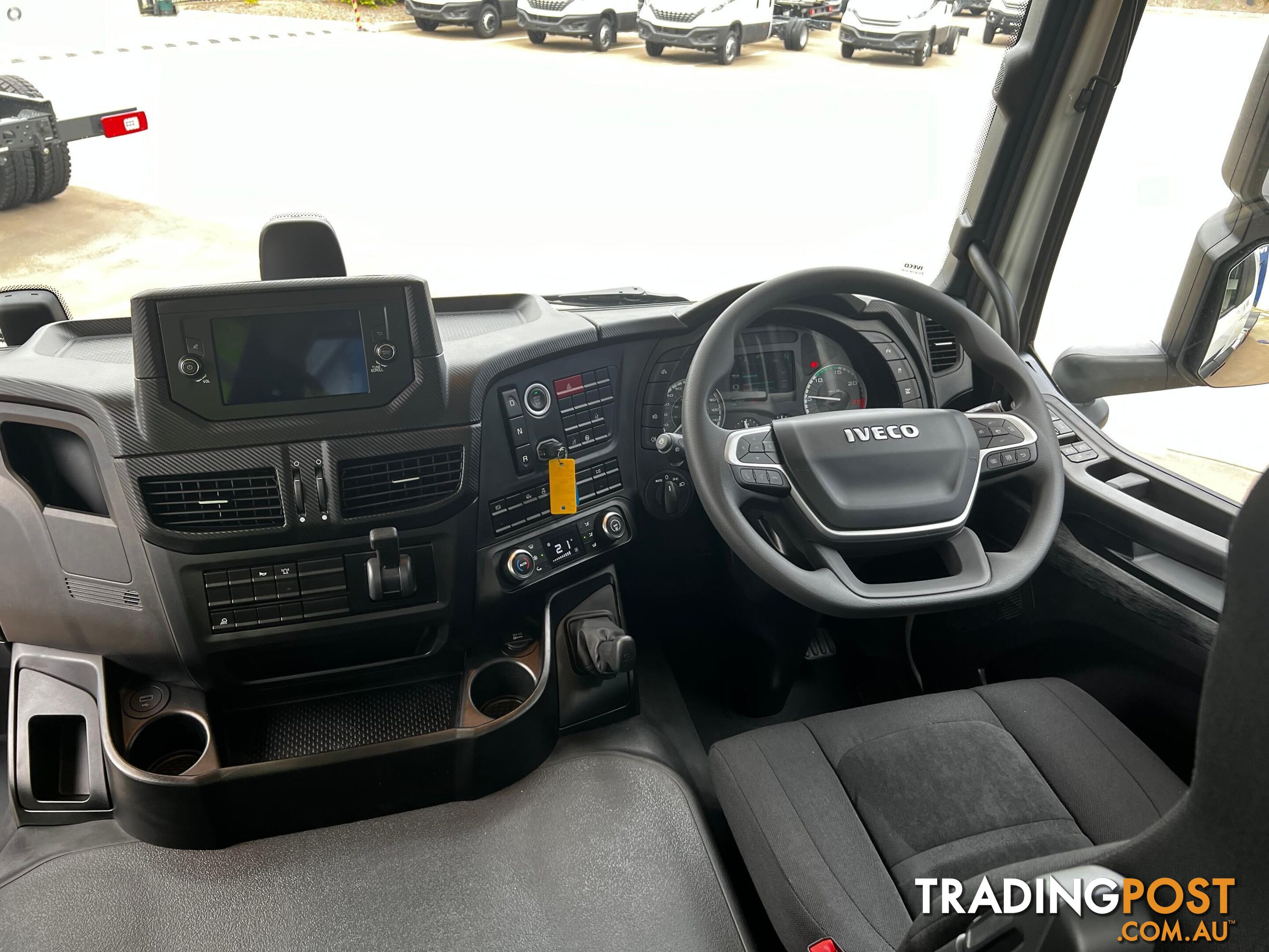 2023 Iveco S-Way AT460