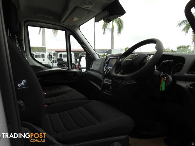 2023 Iveco Daily 35S18V - photo 4 of 32
