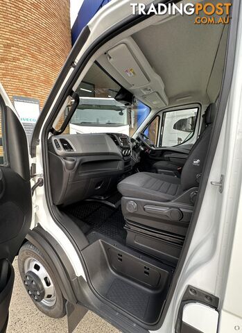2023 Iveco Daily 50C18 - photo 2 of 24