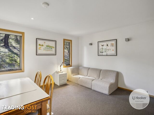 15 Oscar Place GEILSTON BAY TAS 7015