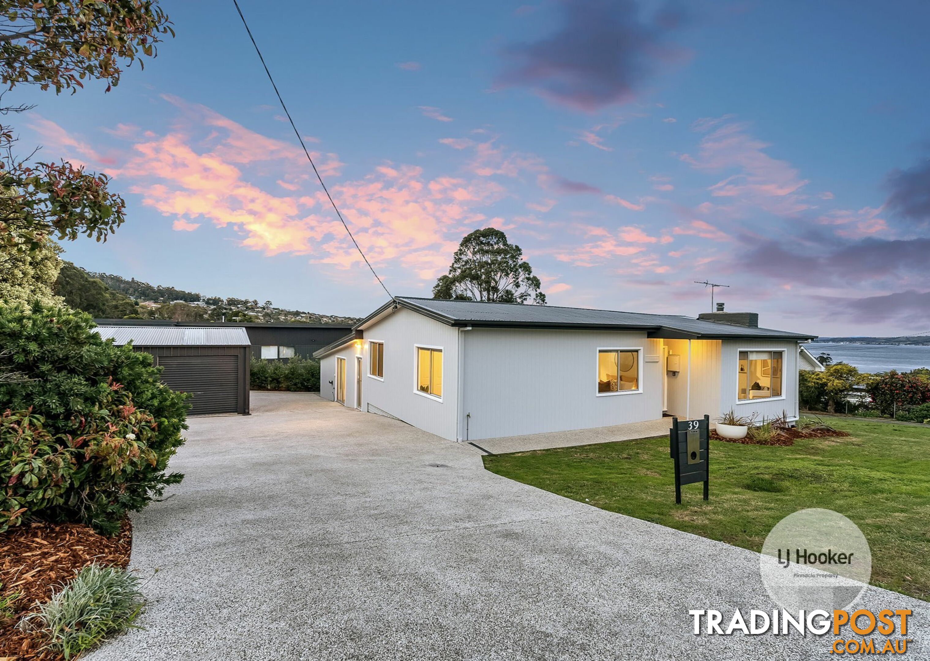 39 Garnett Street BLACKMANS BAY TAS 7052