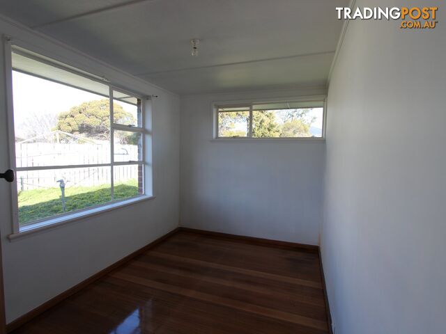 19 Delange Place CLAREMONT TAS 7011