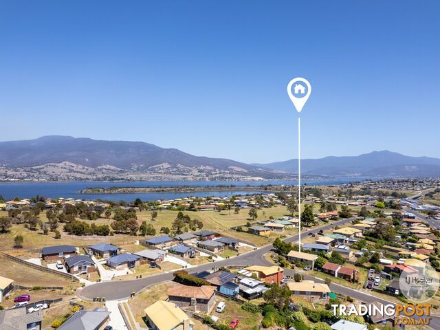 5 Clayton Drive HERDSMANS COVE TAS 7030