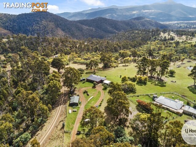 30 Mountain Place MOLESWORTH TAS 7140