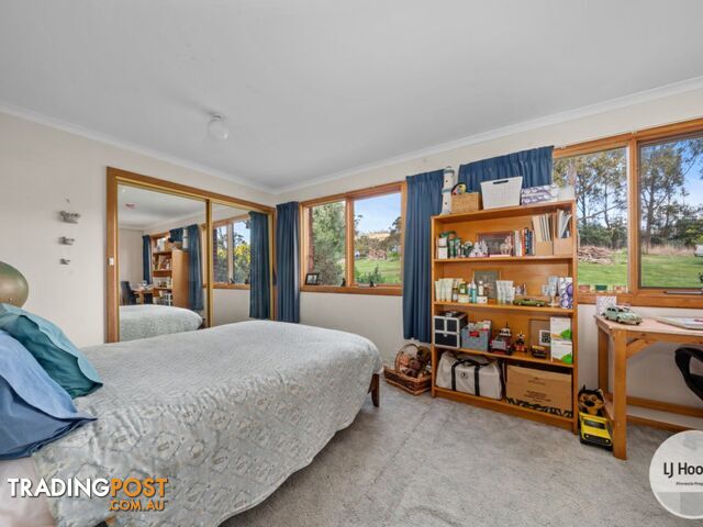 30 Mountain Place MOLESWORTH TAS 7140