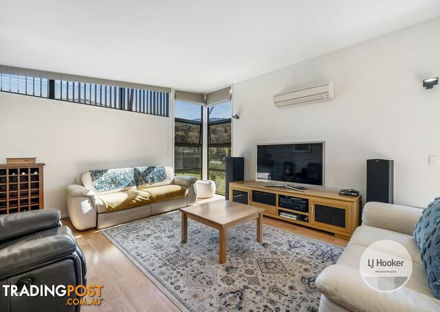 2 Snow Gum Drive SNUG TAS 7054