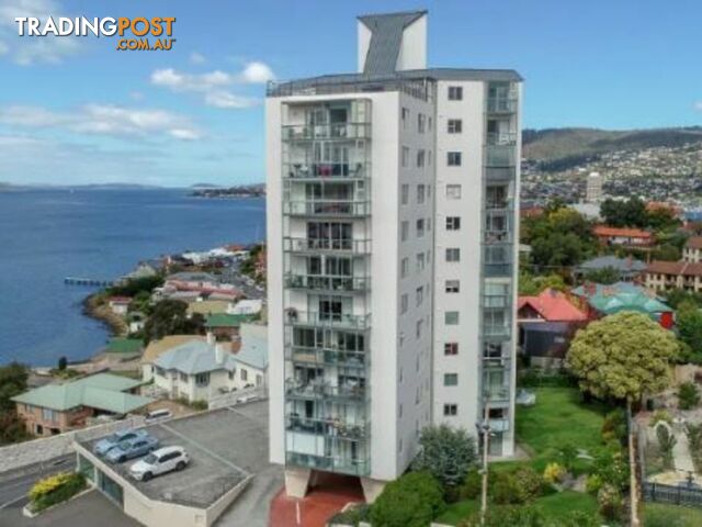 3/1 Battery Square BATTERY POINT TAS 7004