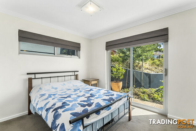 2/16-18 Sandra Drive BLACKMANS BAY TAS 7052