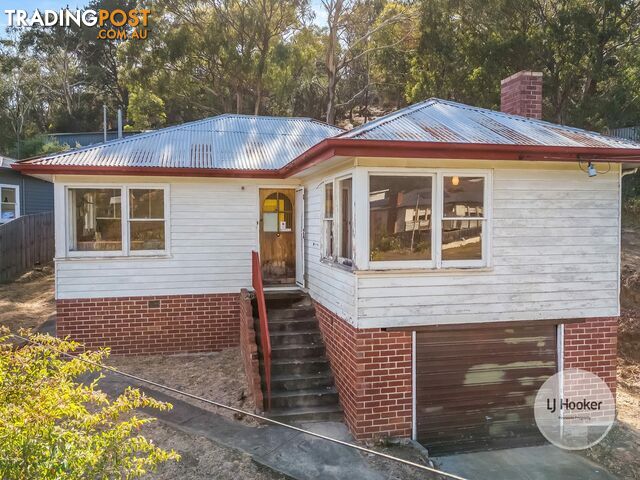 97 Gordons Hill Road LINDISFARNE TAS 7015