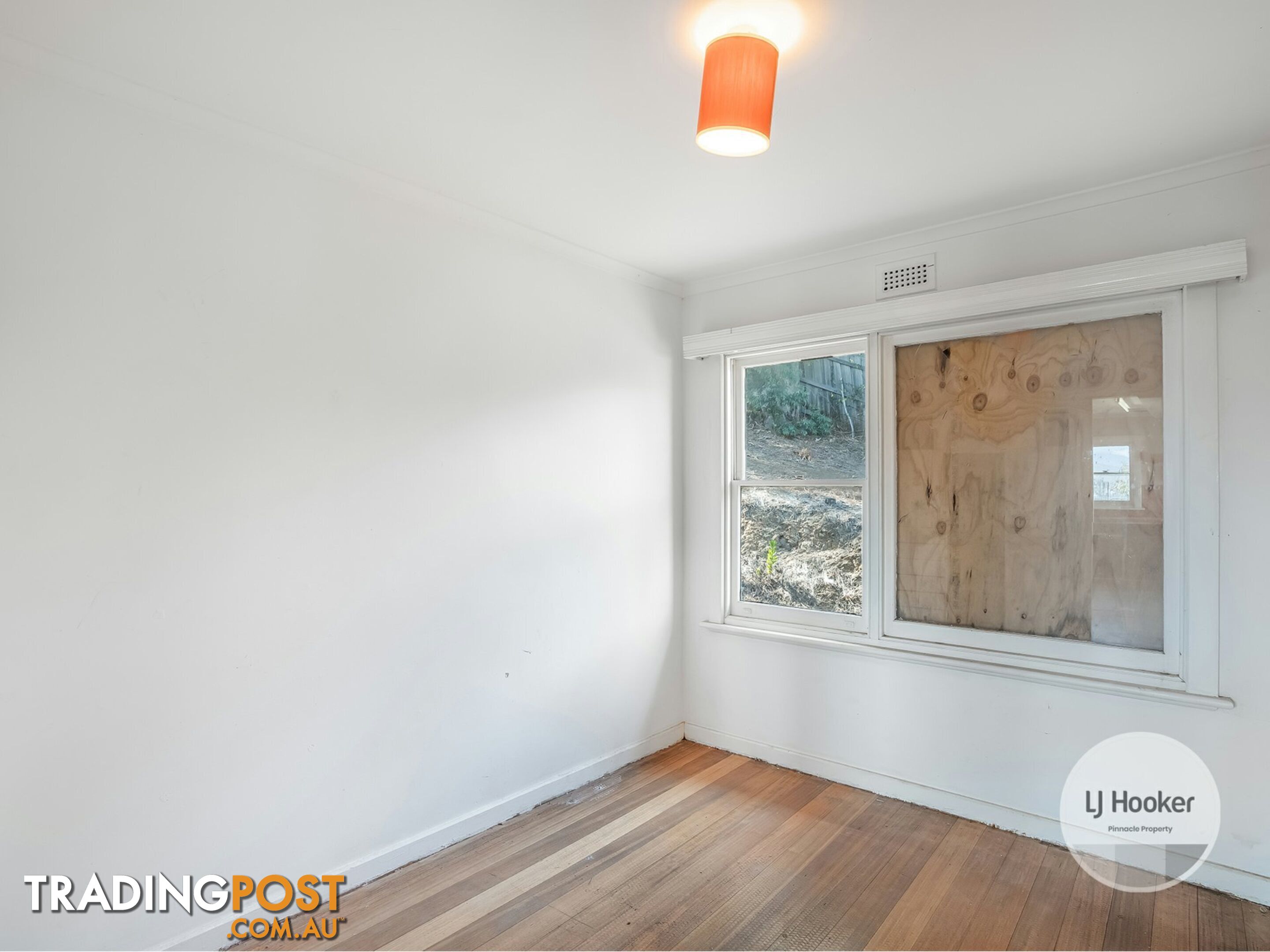 97 Gordons Hill Road LINDISFARNE TAS 7015