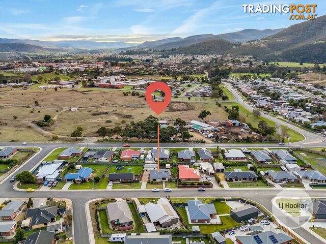 19 Gateway Drive NEW NORFOLK TAS 7140