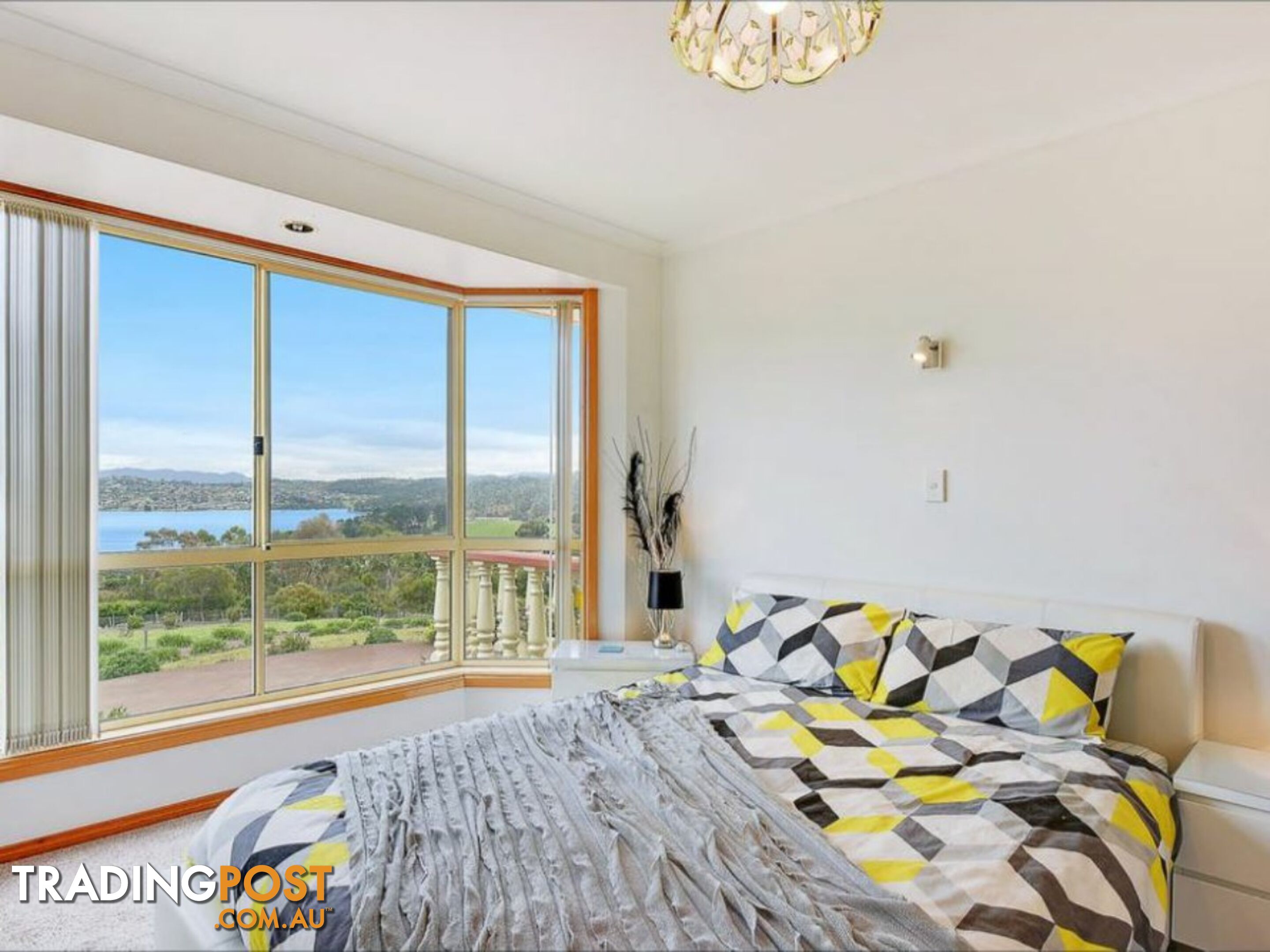 10 Roebourne Road OTAGO TAS 7017