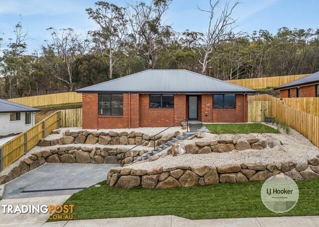 11 Fryett Drive CLAREMONT TAS 7011