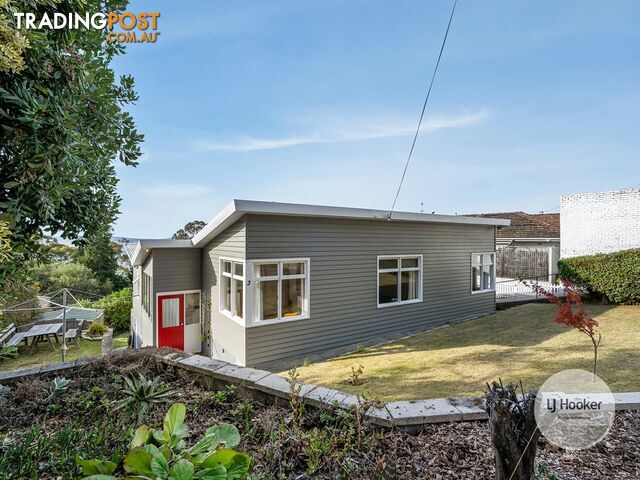 3 Elandra Road TAROONA TAS 7053