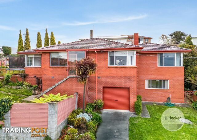 32 Hudson Crescent GLENORCHY TAS 7010