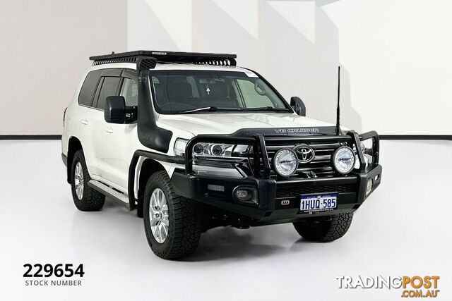 2017 TOYOTA LANDCRUISER VX (4X4) VDJ200R MY16 4D WAGON
