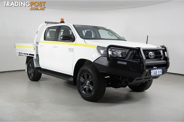 2023 TOYOTA HILUX SR (4X4) GUN126R DOUBLE CAB CHASSIS