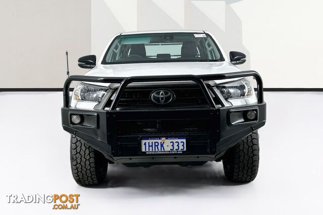 2022 TOYOTA HILUX SR (4X4) GUN126R DOUBLE C/CHAS - photo 2 of 25