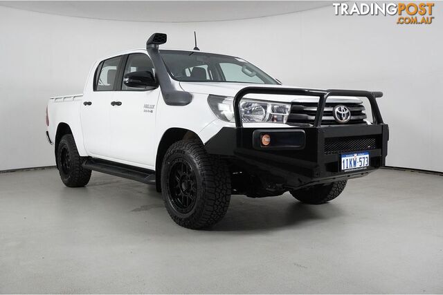 2018 TOYOTA HILUX SR (4X4) GUN126R MY17 DUAL CAB CHASSIS