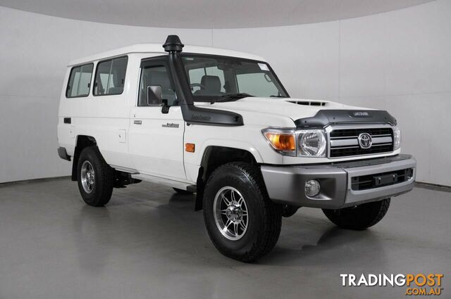 2022 TOYOTA LANDCRUISER GXL TROOP CARRIER VDJ78R