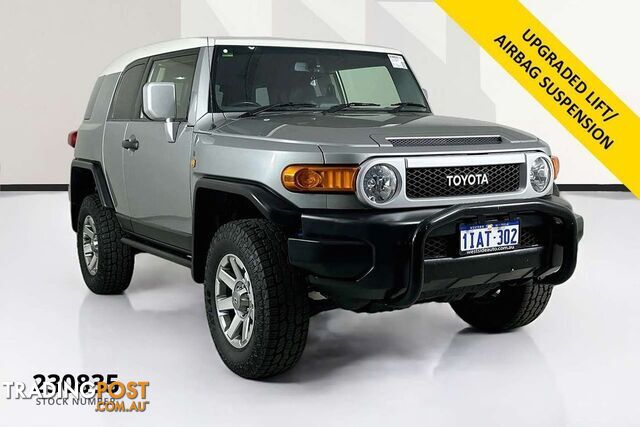 2012 TOYOTA FJ GSJ15R 4D WAGON
