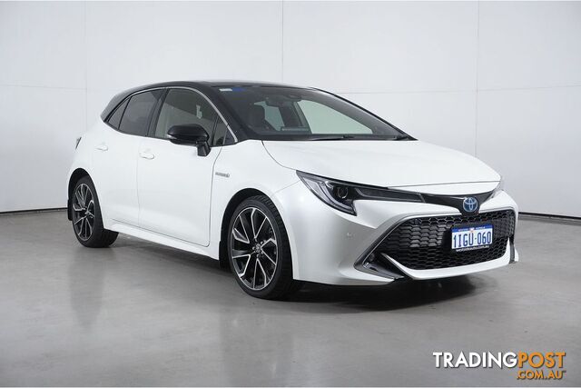 2020 TOYOTA COROLLA ZR HYBRID ZWE211R HATCHBACK